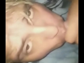 Fer pibe hetero de 24 años se deja chupar la pija con mariano bextor fumanchados